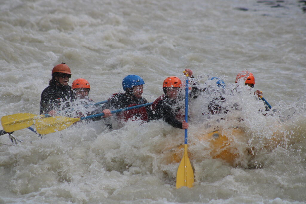adventurous class 3 rafting on the Sunwapta river with jasper whitewater rafting
