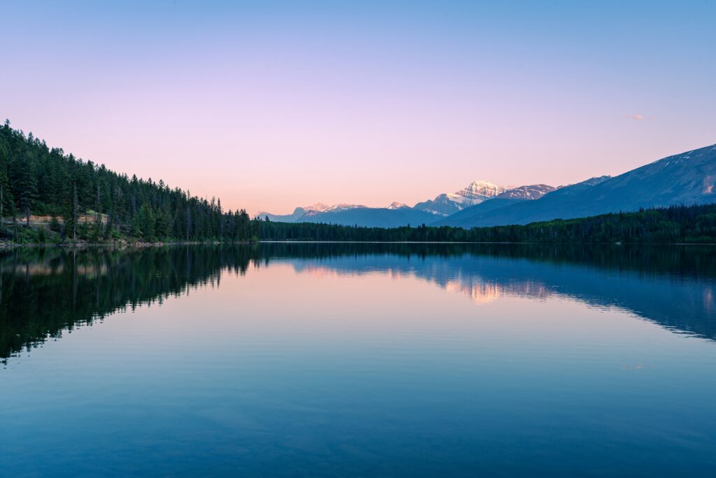 views of mount Edith Cavell from Pyramid Lake